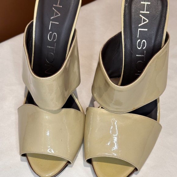 Vintage Halston Open Toed Shoe - Picture 9 of 10